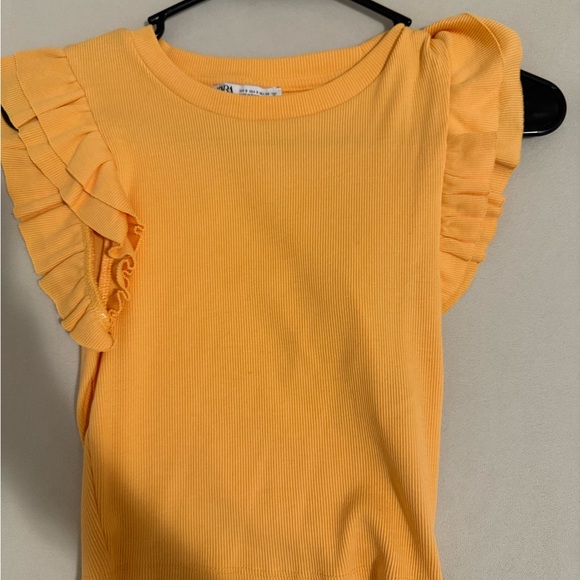 Zara Orange Ribbed Top - Picture 1 of 3
